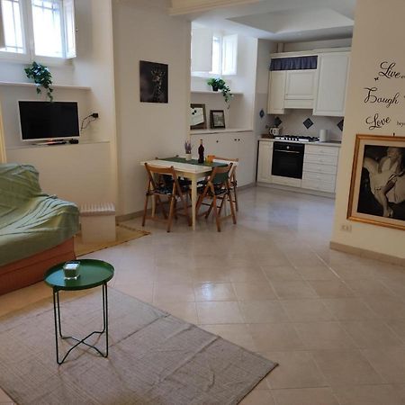 House For Families And Friends Apartman Róma Kültér fotó
